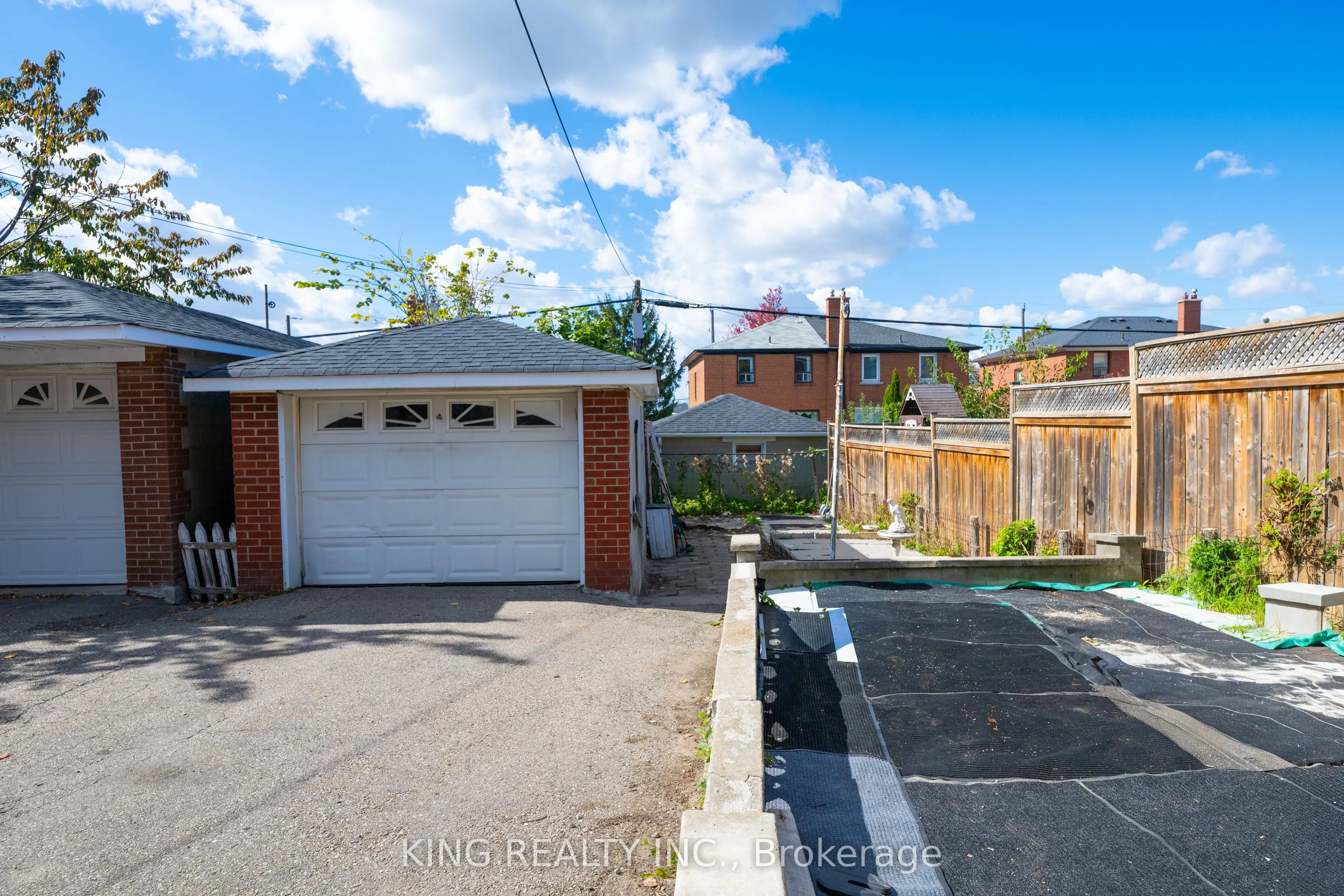 2604 Keele Street
