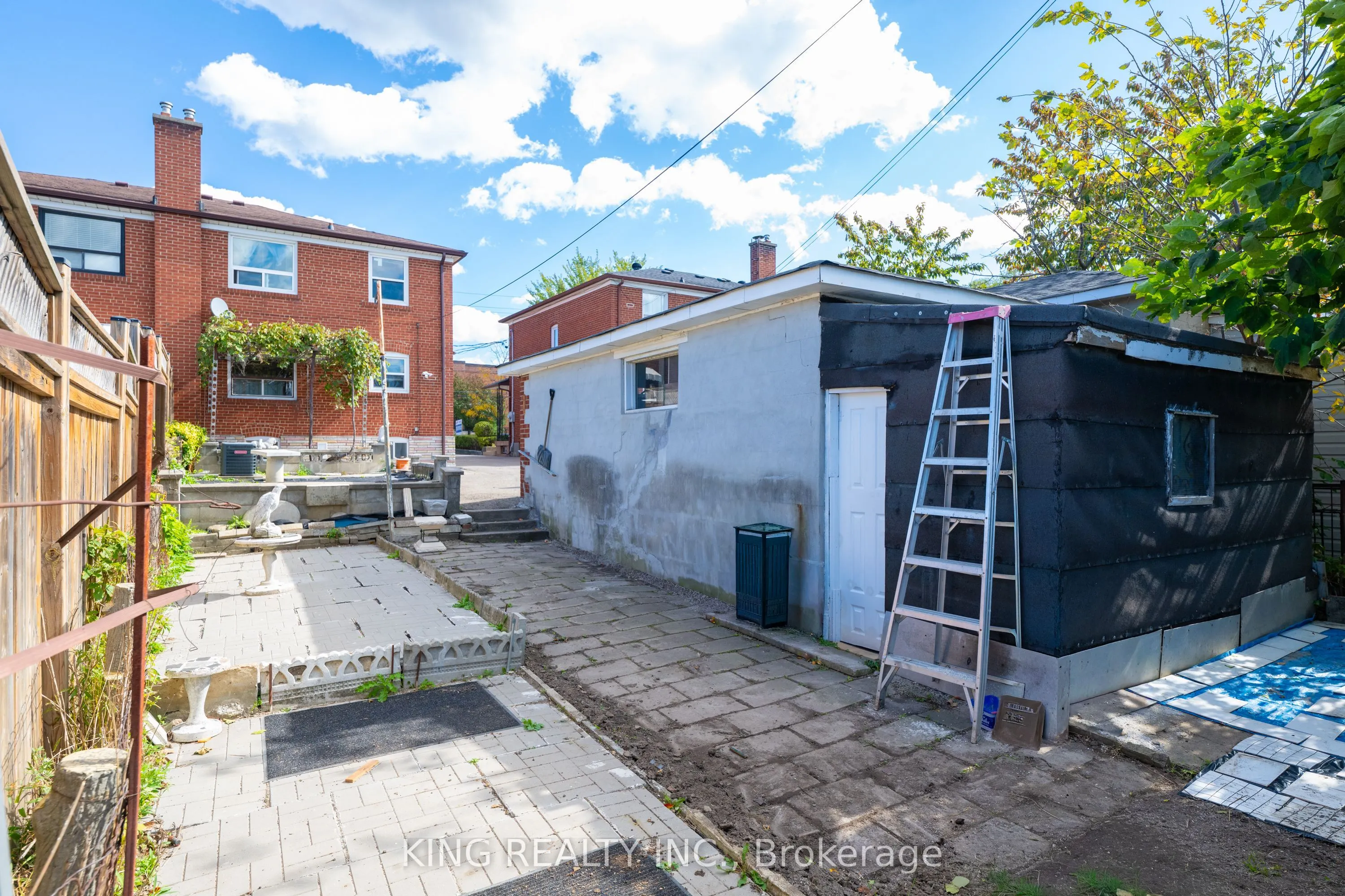 2604 Keele Street