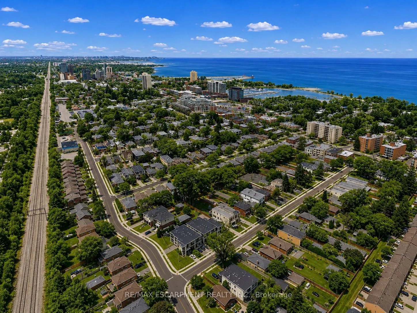 43 Broadview Avenue