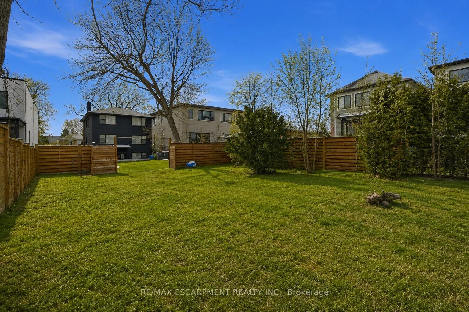43 Broadview Avenue