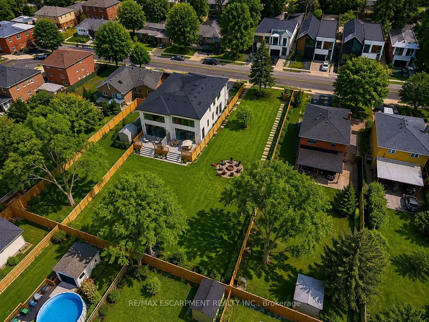 19 Broadview Avenue