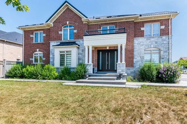 11 Drummondville Drive