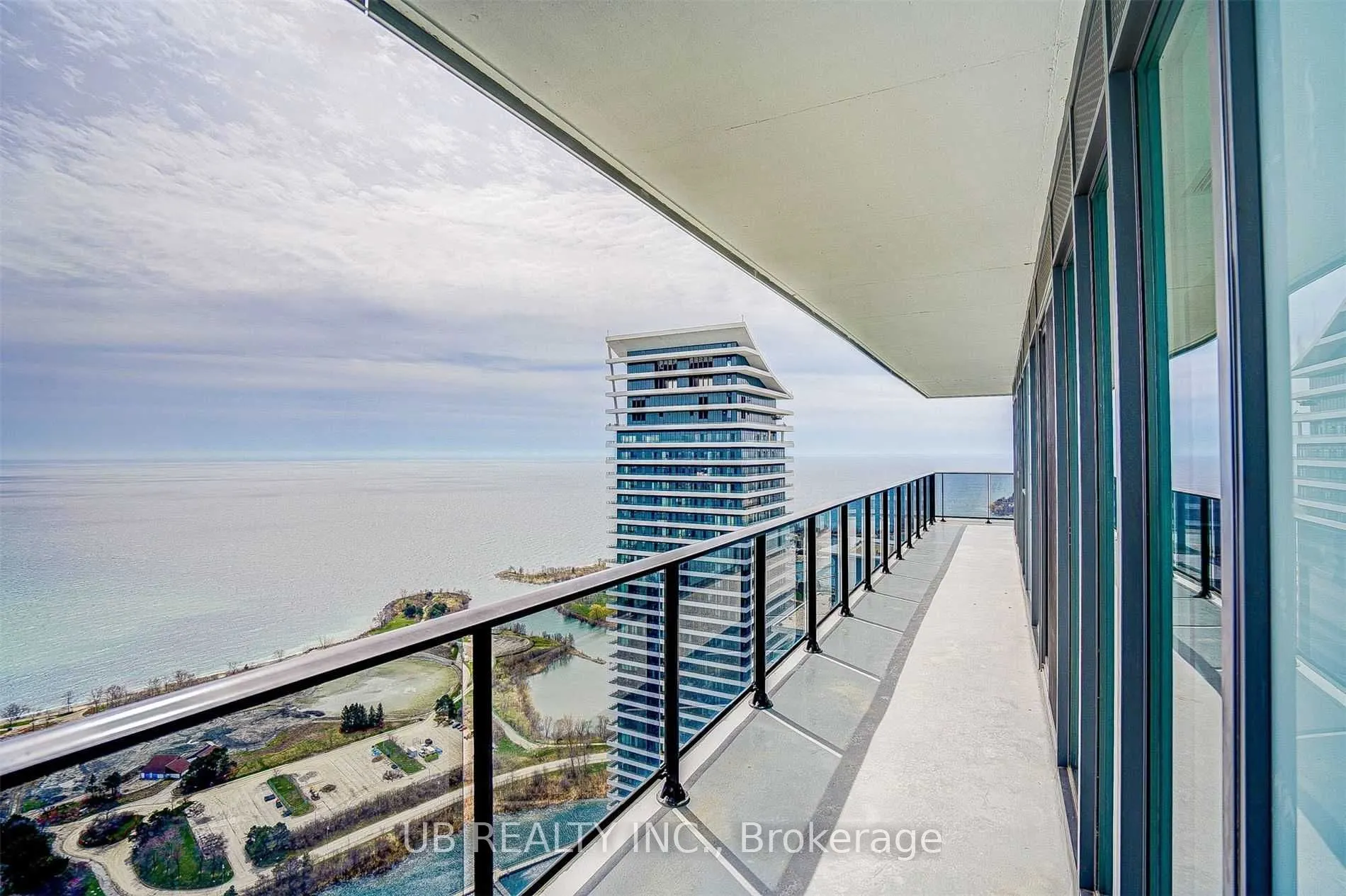 70 Annie Craig Drive #5005