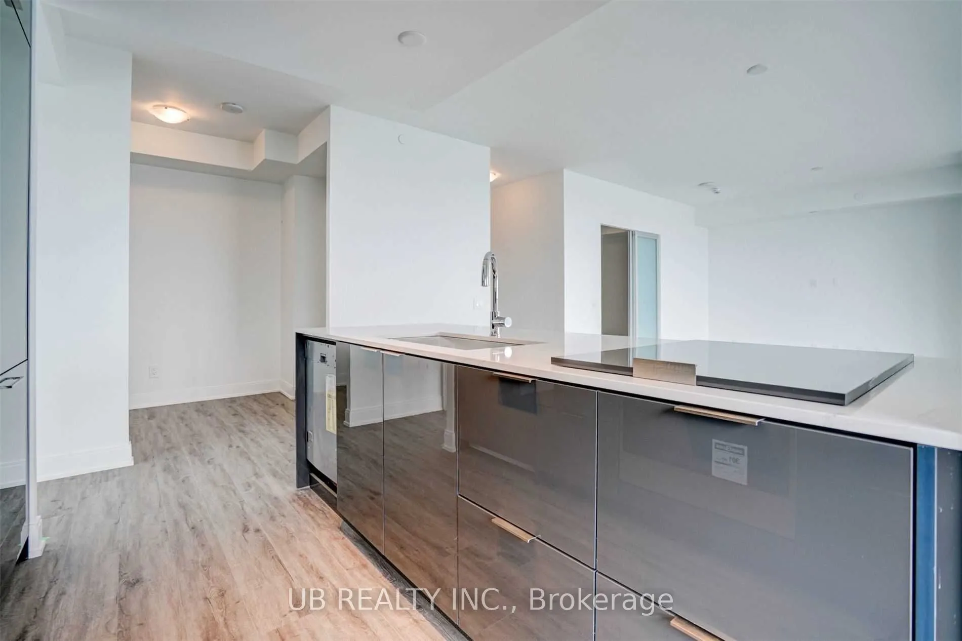 70 Annie Craig Drive #5005