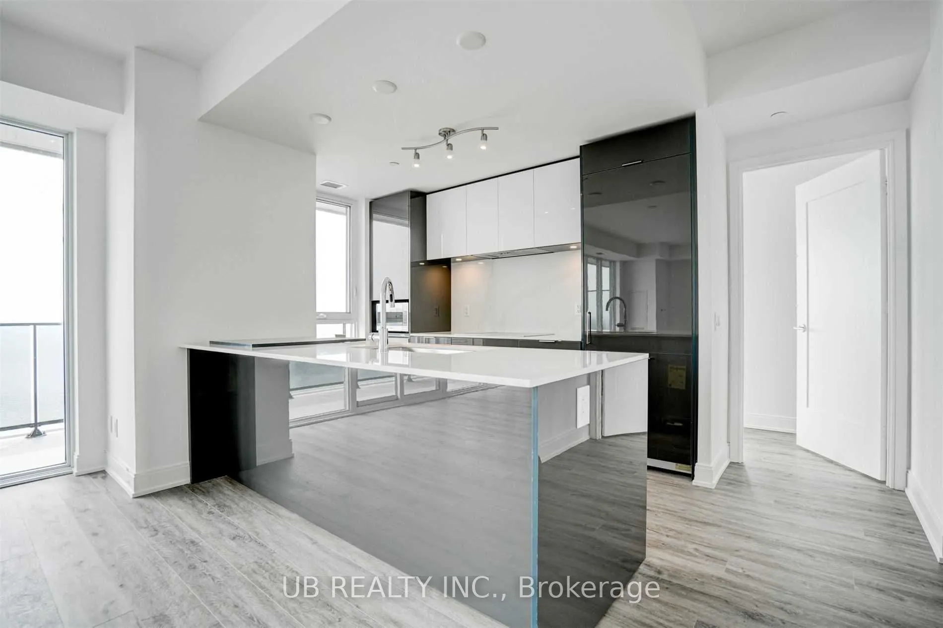 70 Annie Craig Drive #5005