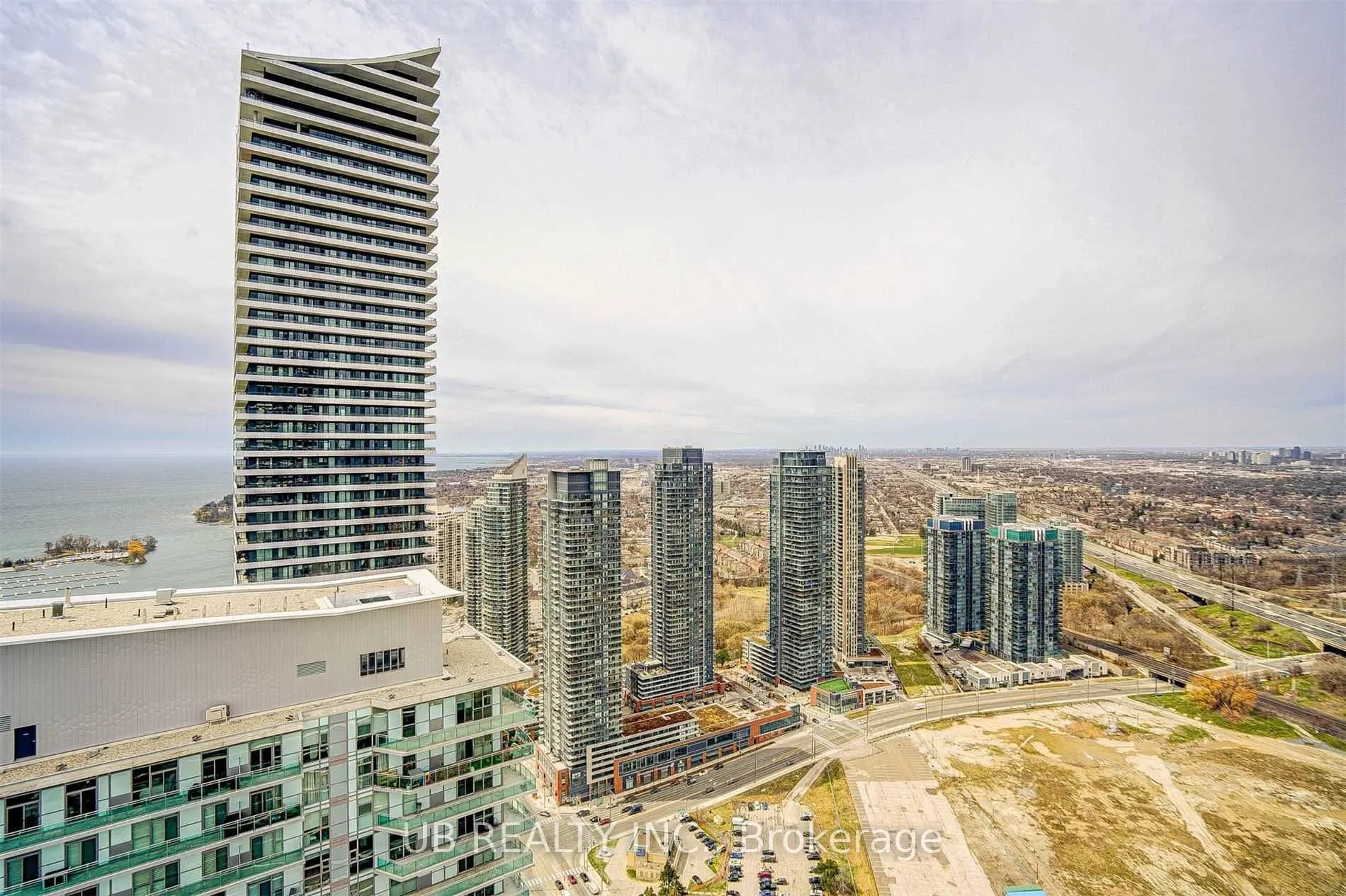 70 Annie Craig Drive #5005