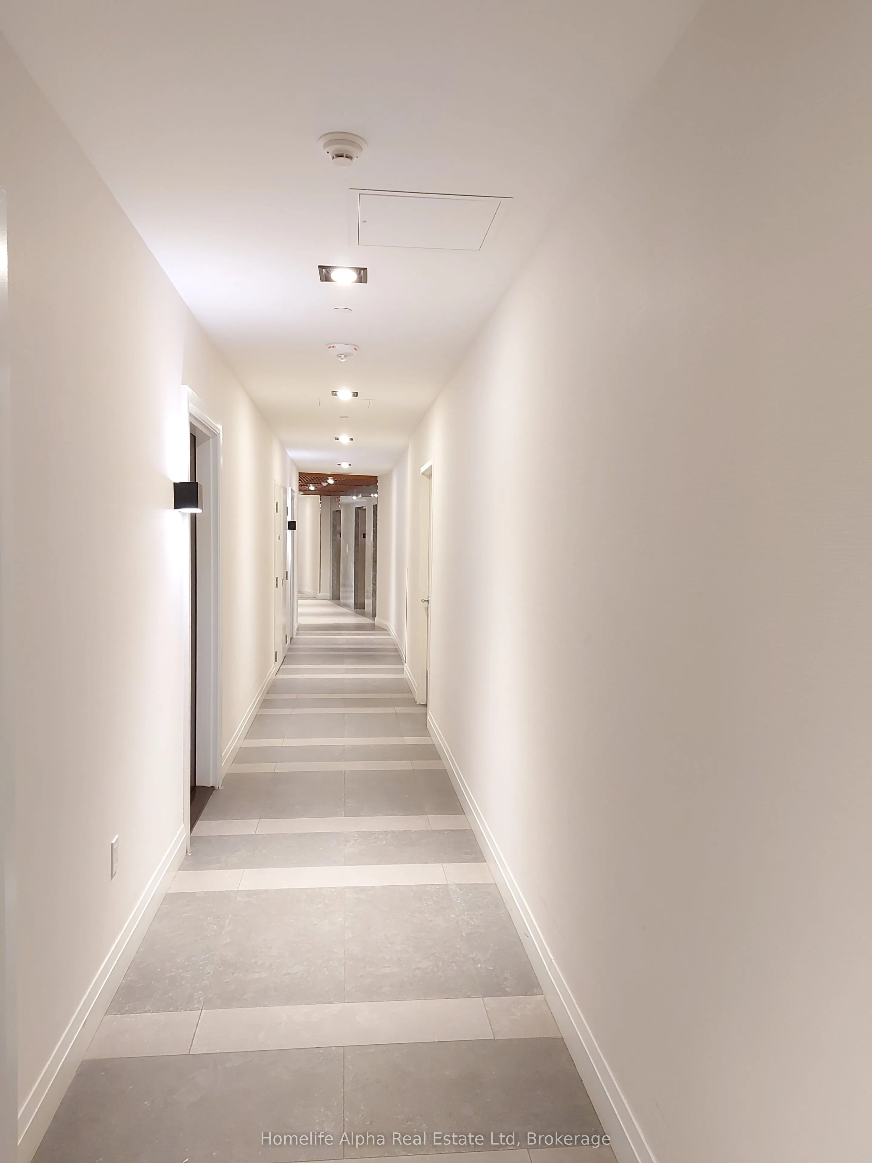 39 Annie Craig Drive #202
