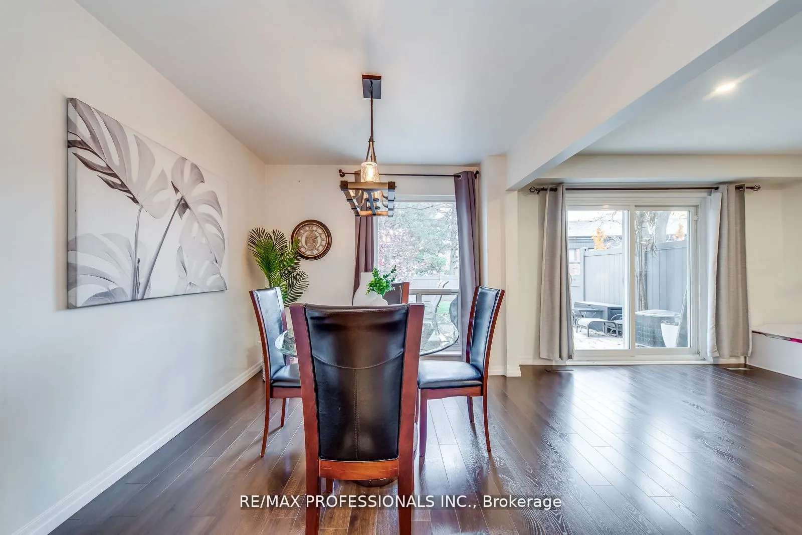 4345 Bloor Street W #51
