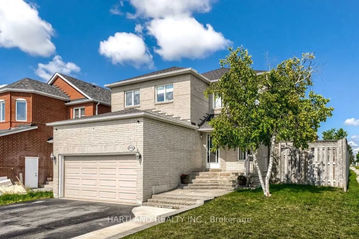 476 Jay Crescent