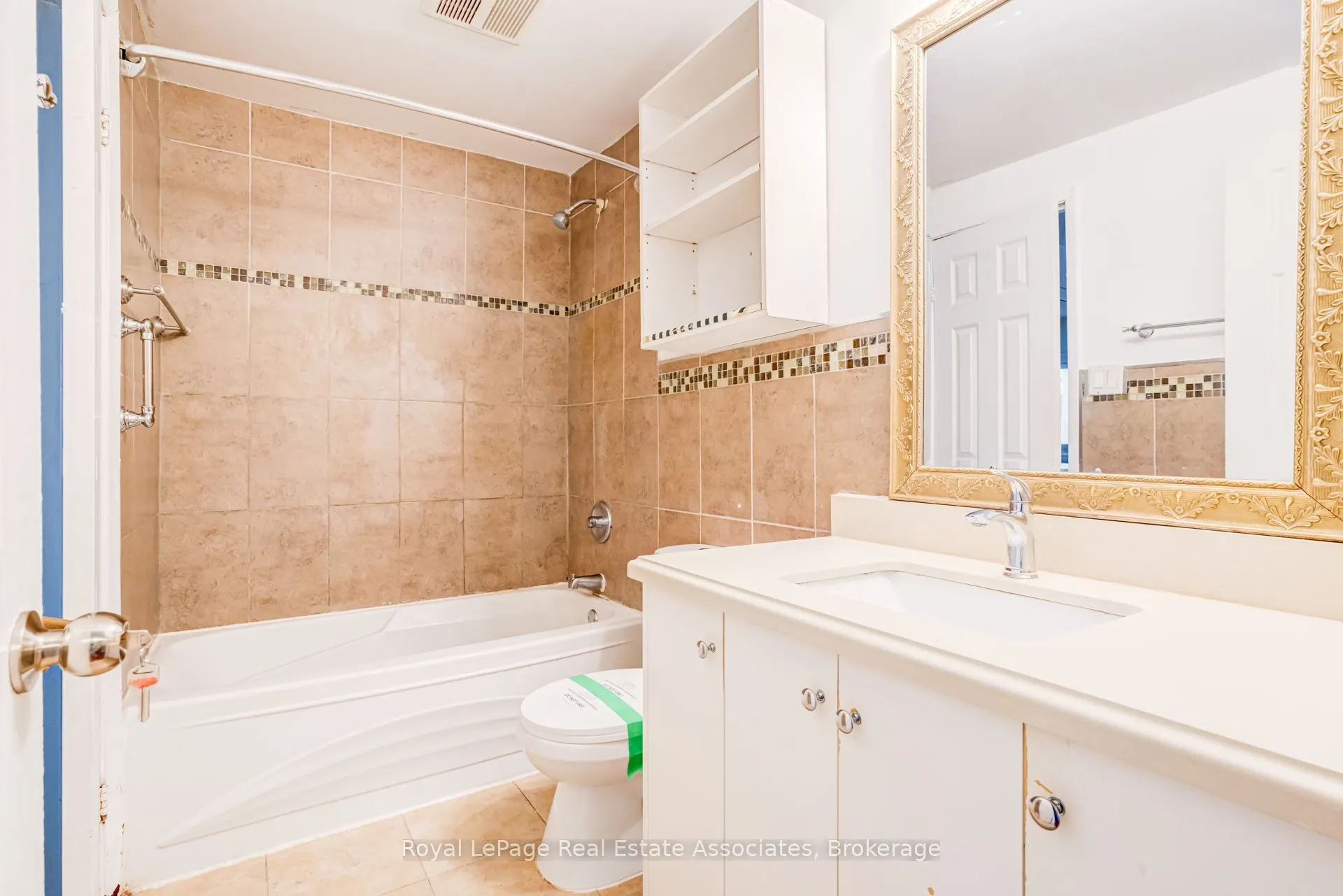 11 Mccallum Court #11