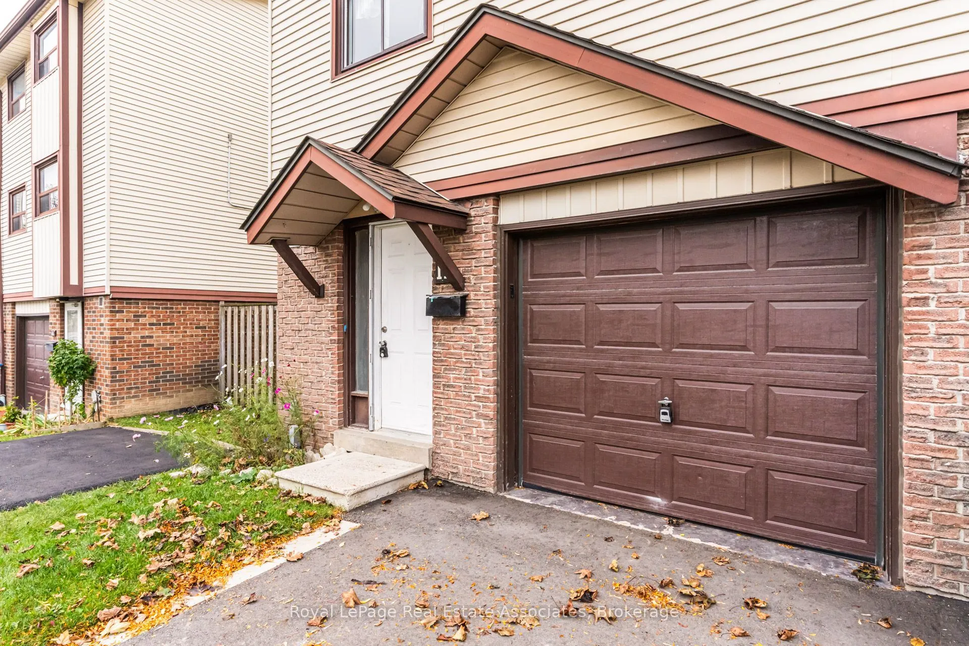 11 Mccallum Court #11