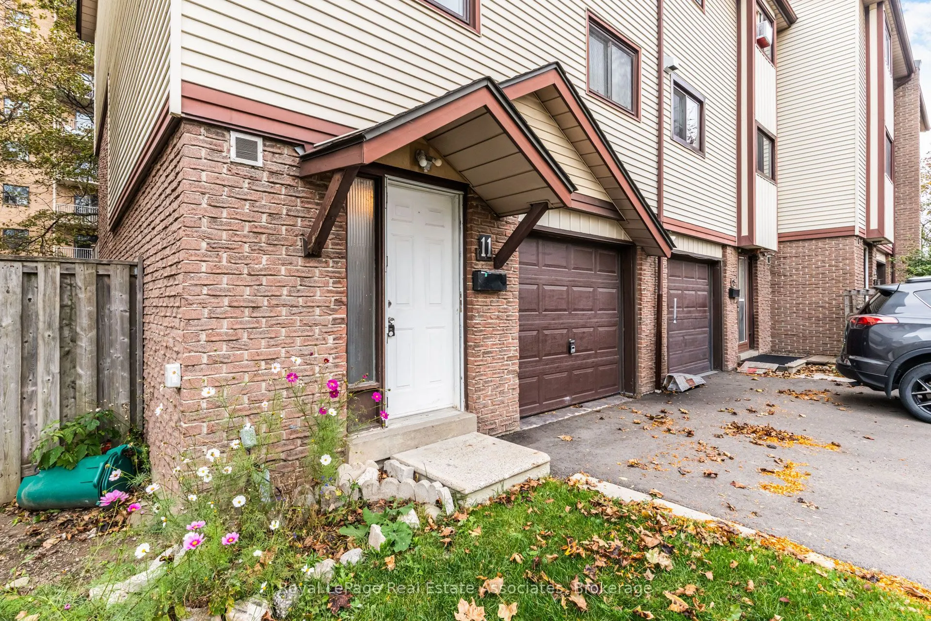 11 Mccallum Court #11