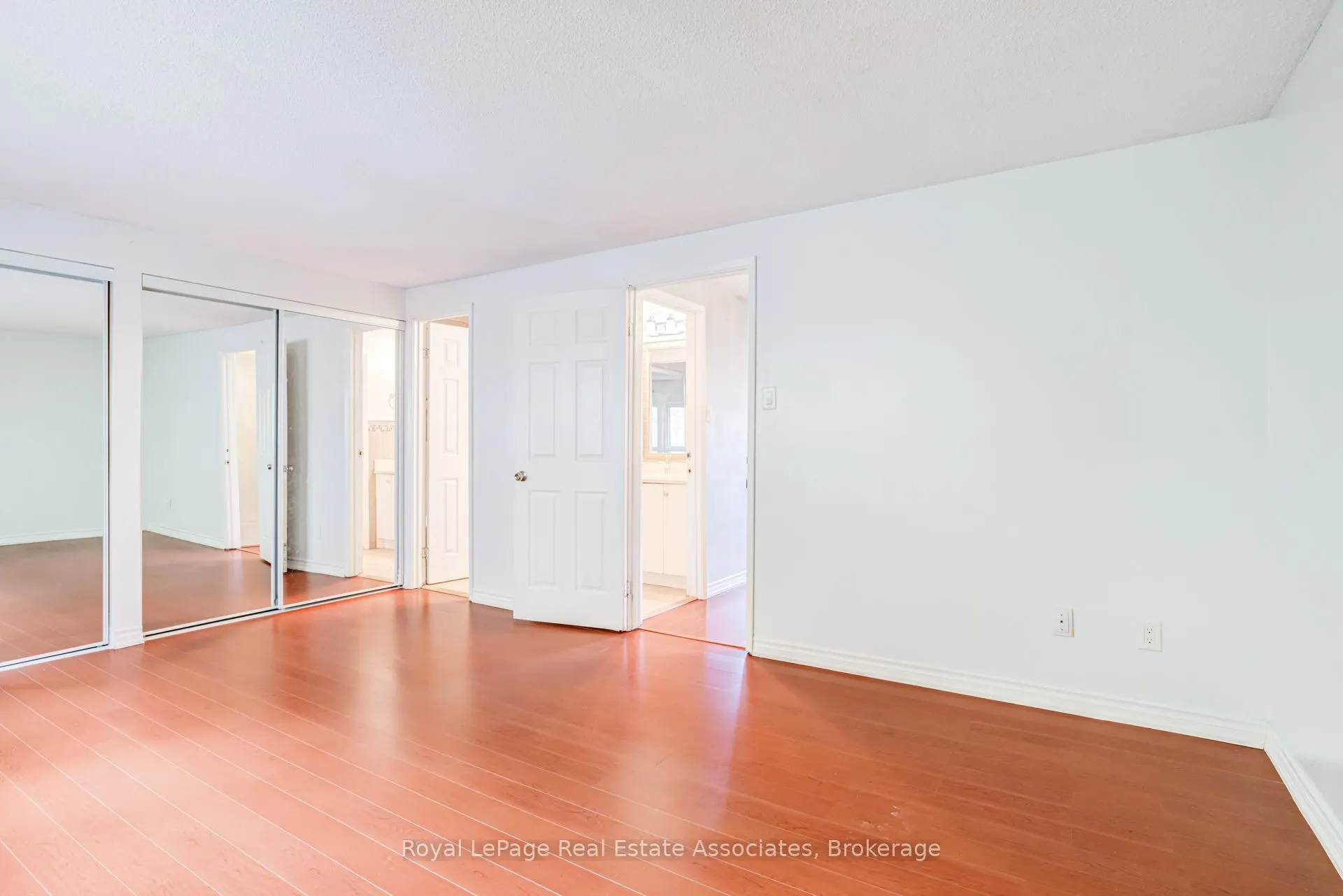 11 Mccallum Court #11