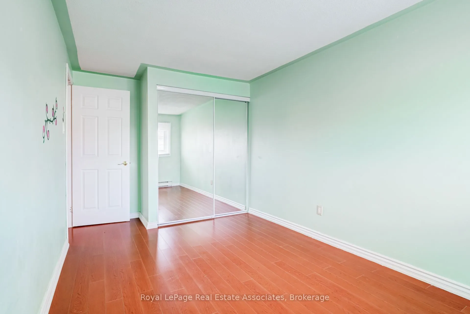 11 Mccallum Court #11