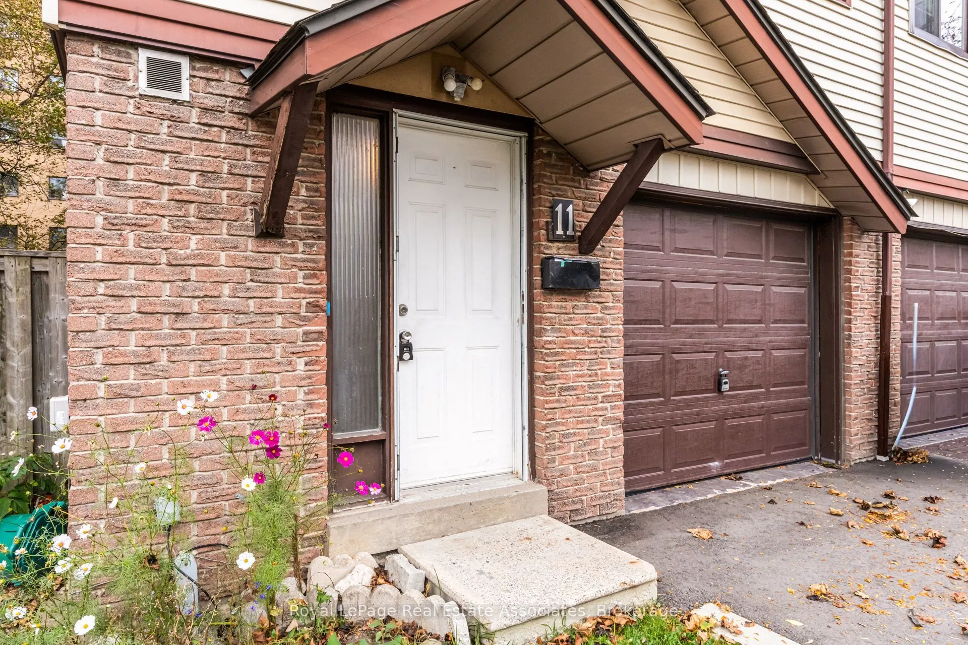 11 Mccallum Court #11