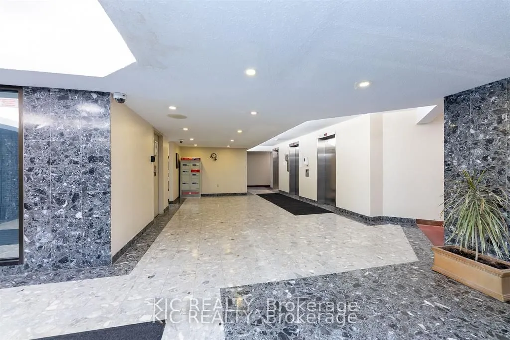 238 ALBION Road #1507
