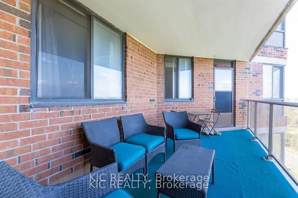 238 ALBION Road #1507