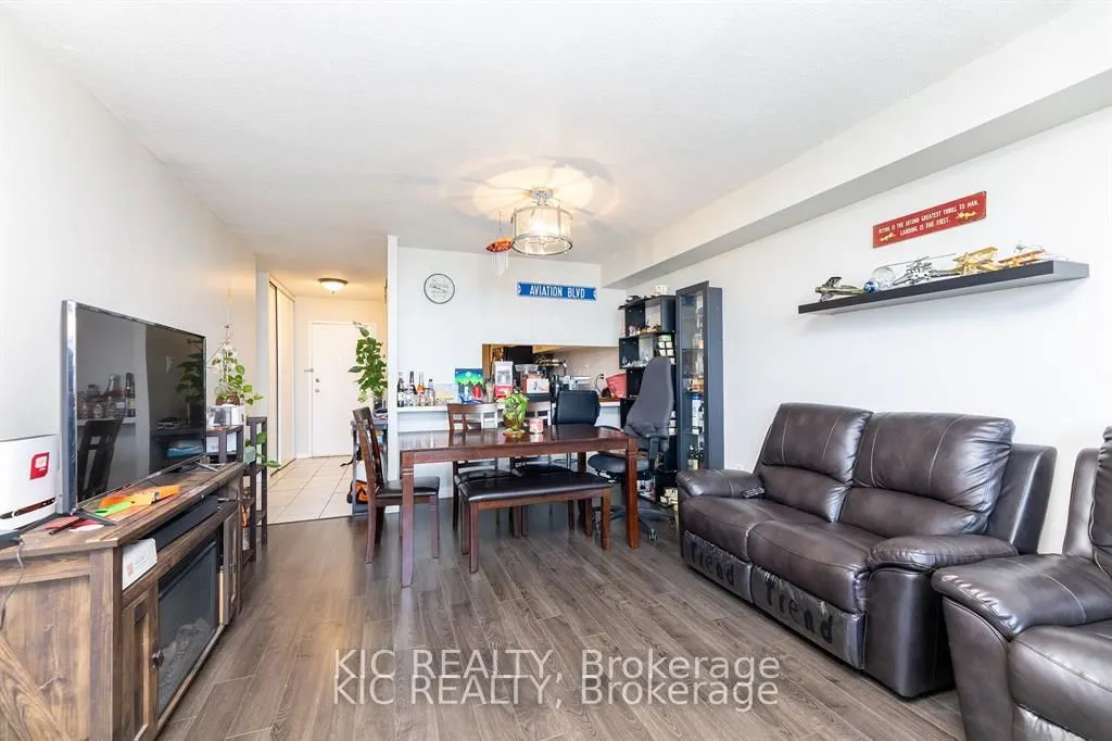 238 ALBION Road #1507