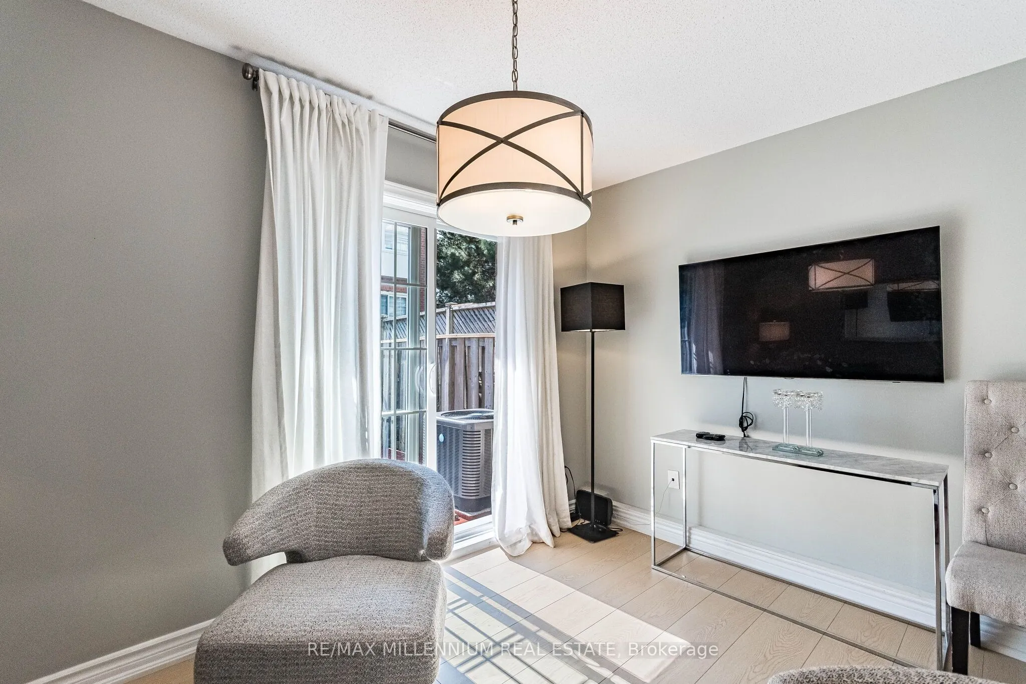 3480 Upper Middle Road #4