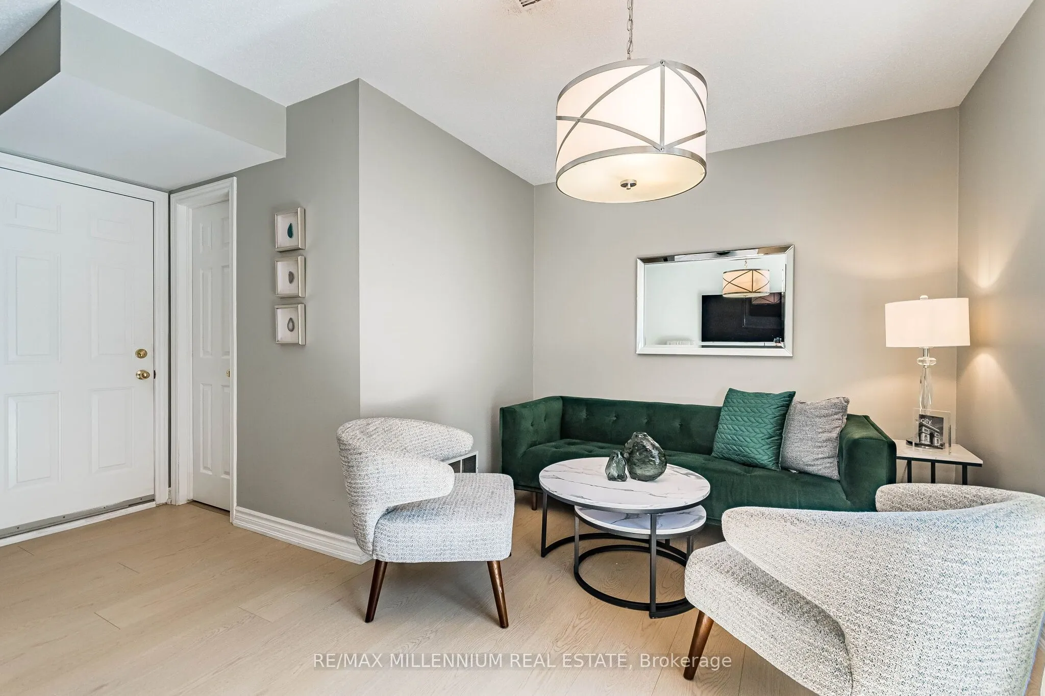 3480 Upper Middle Road #4