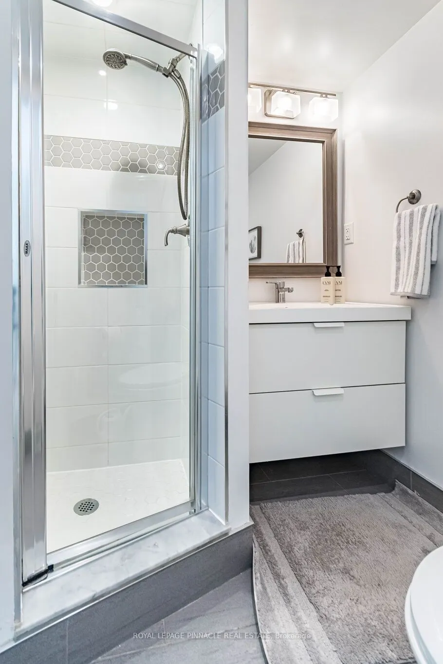 3480 Upper Middle Road #4