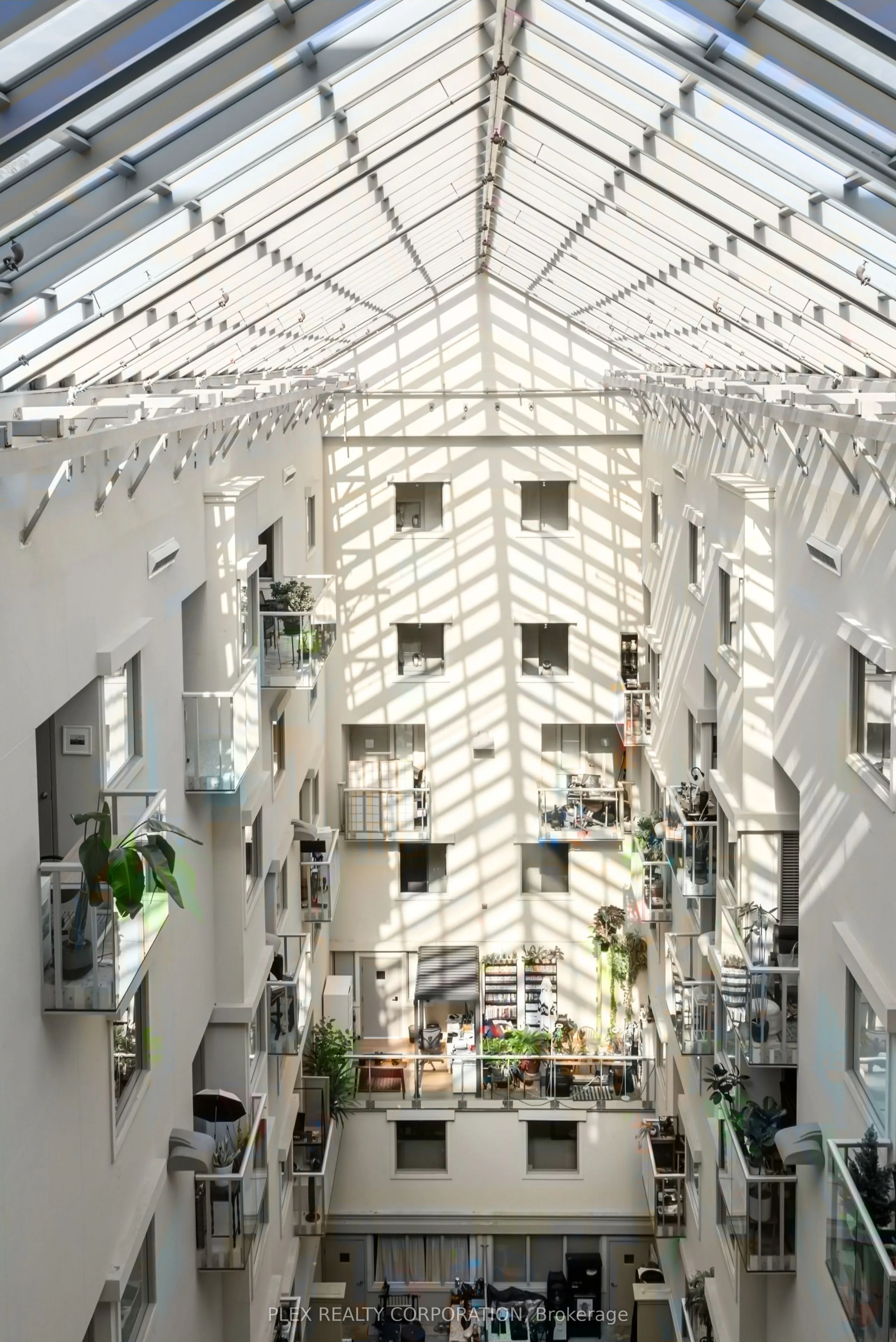 437 Roncesvalles Avenue #410