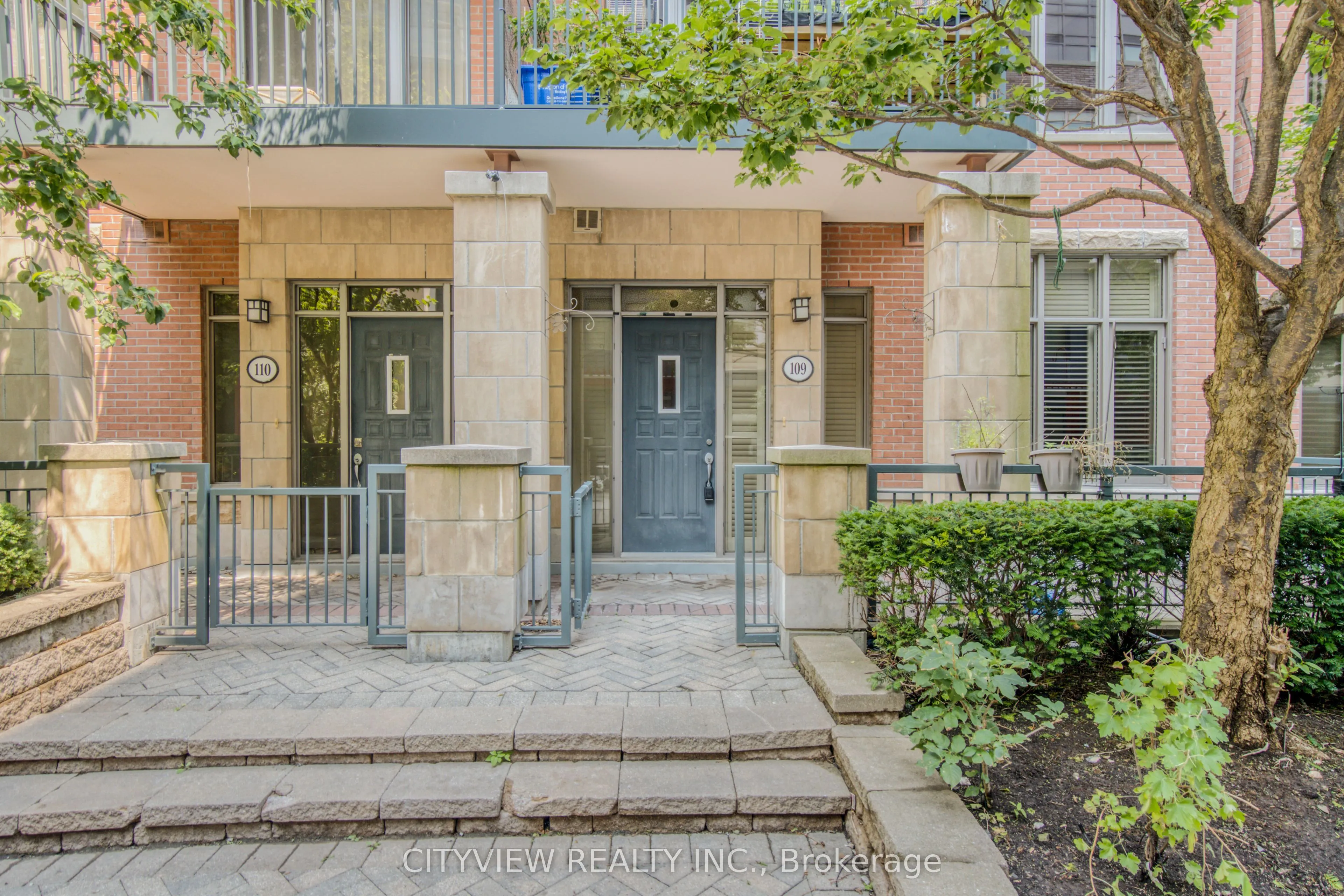 320 City Centre Drive #109