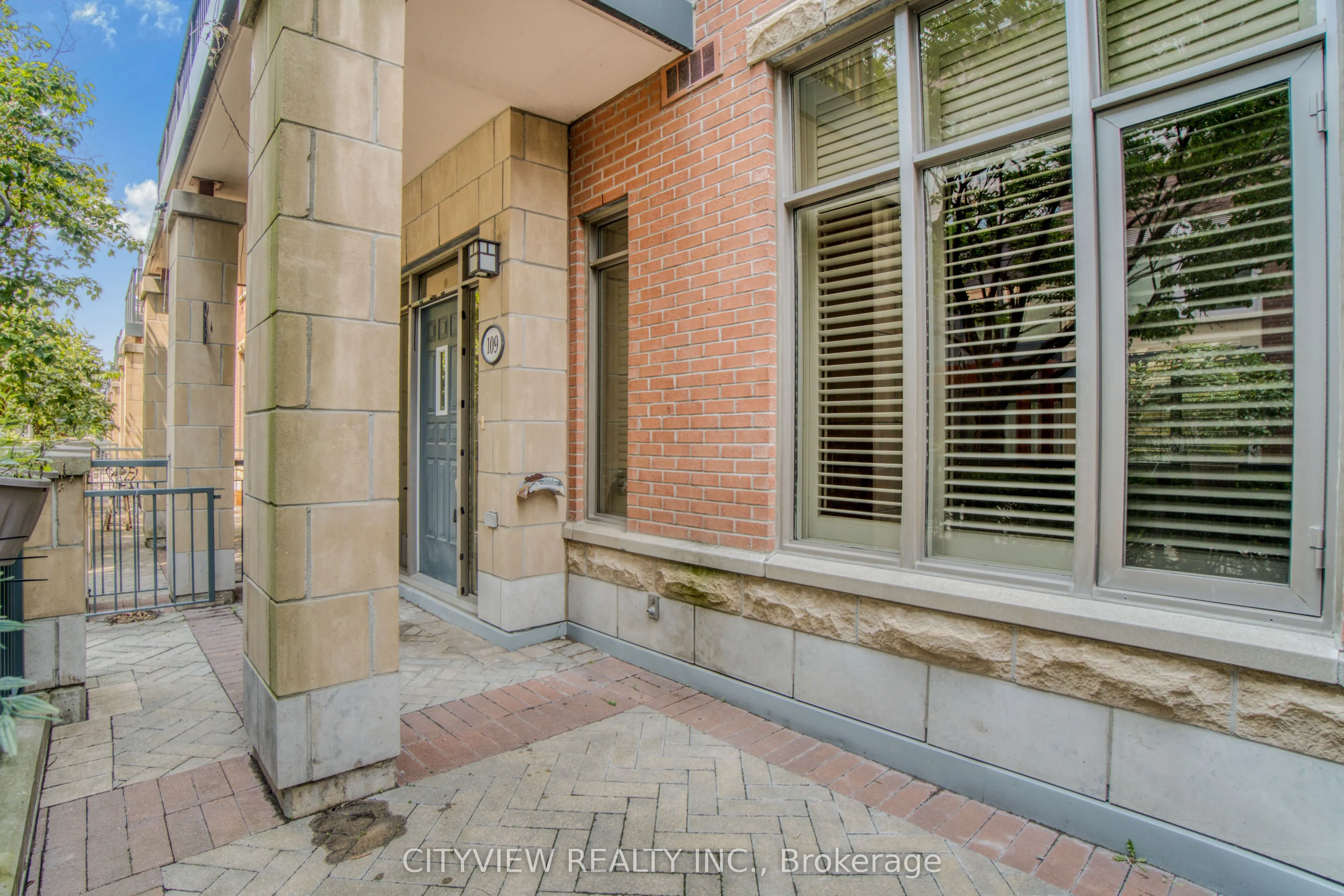 320 City Centre Drive #109