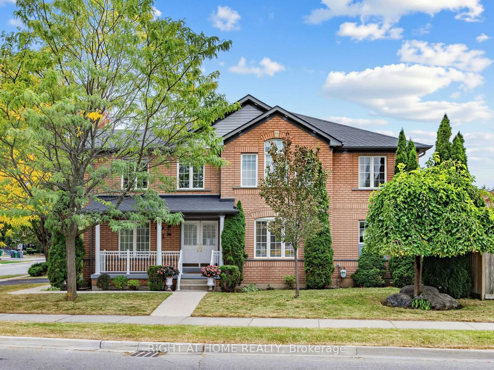 106 Worthington Avenue