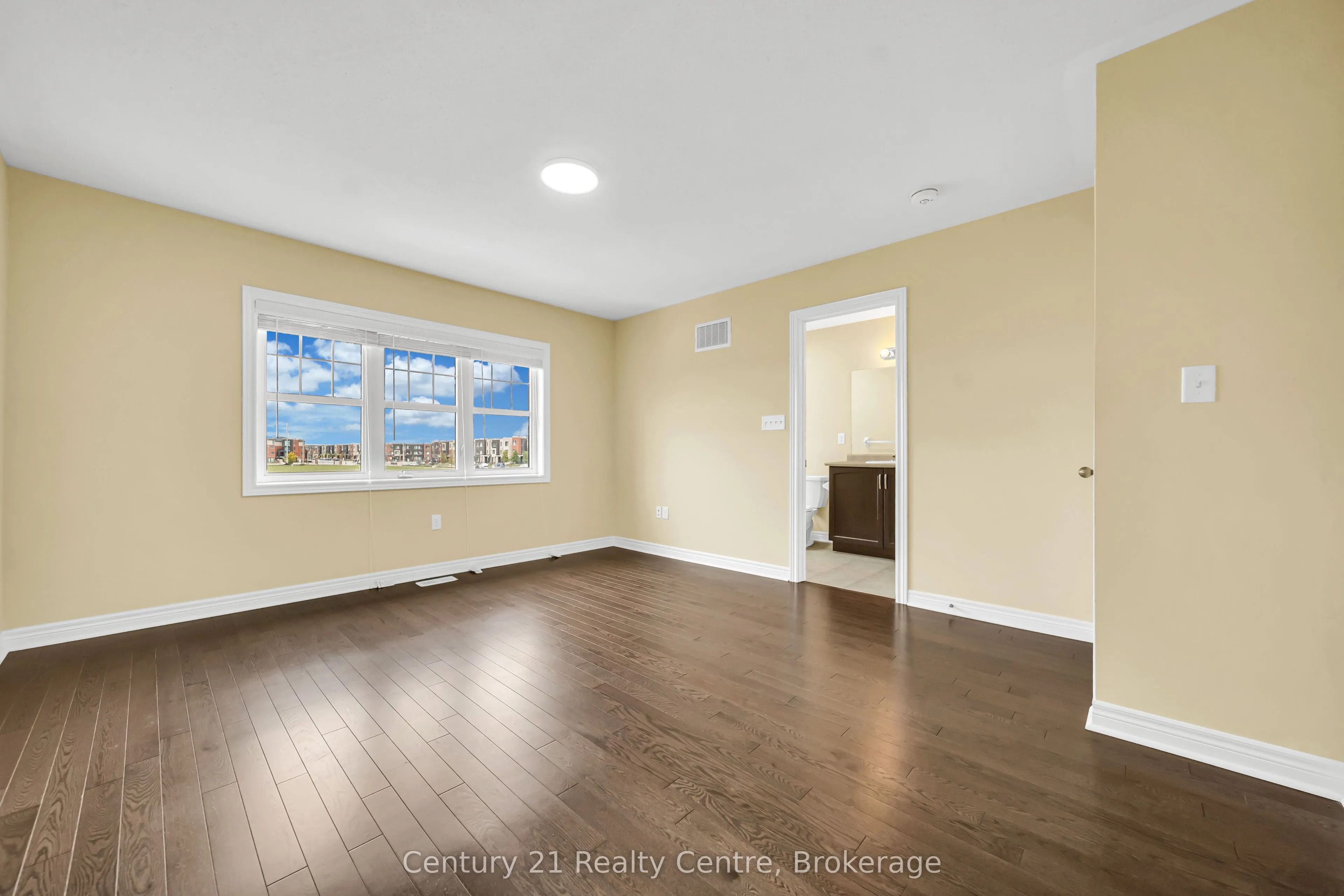 20 Hogan Manor Drive