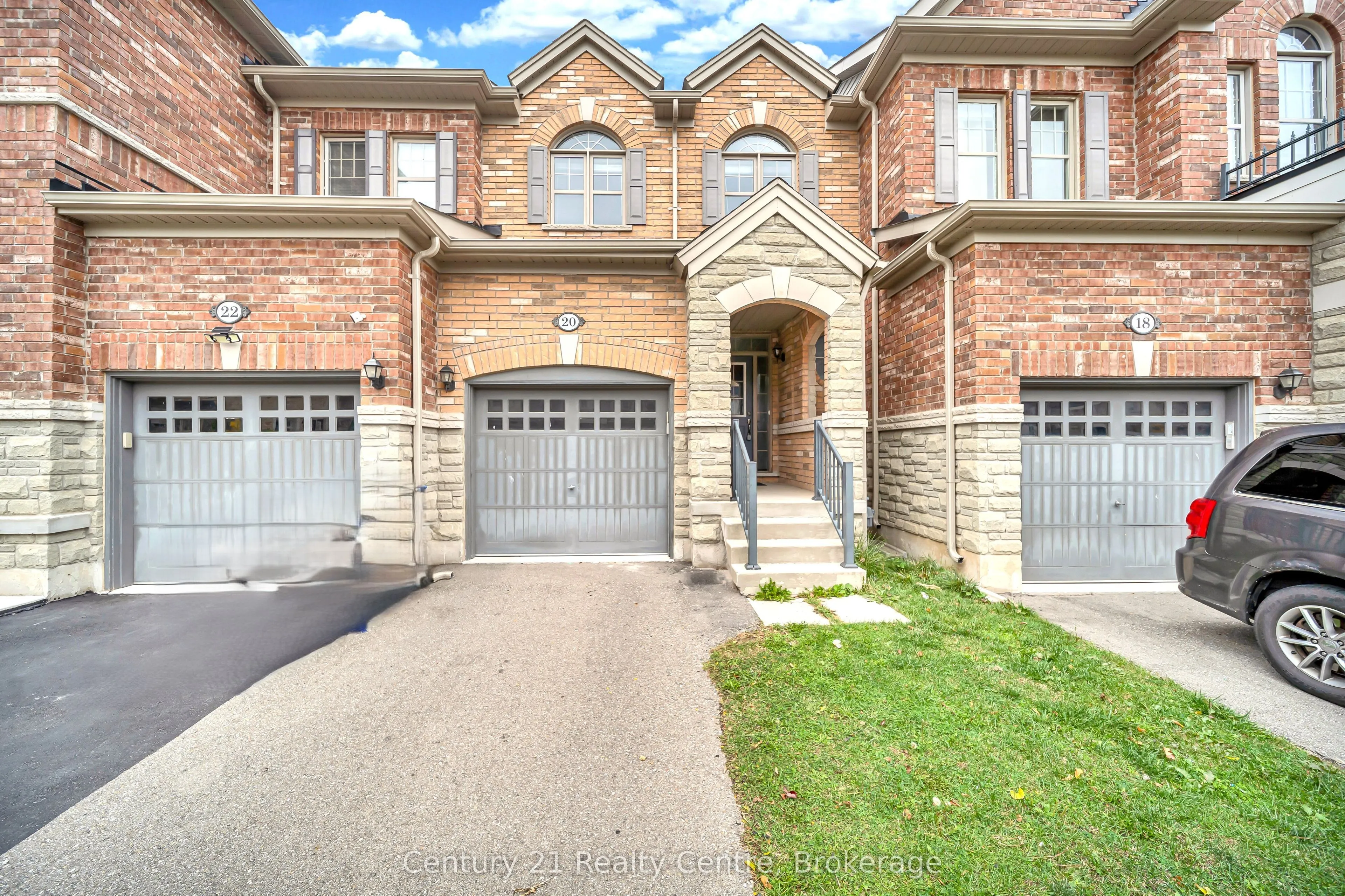 20 Hogan Manor Drive