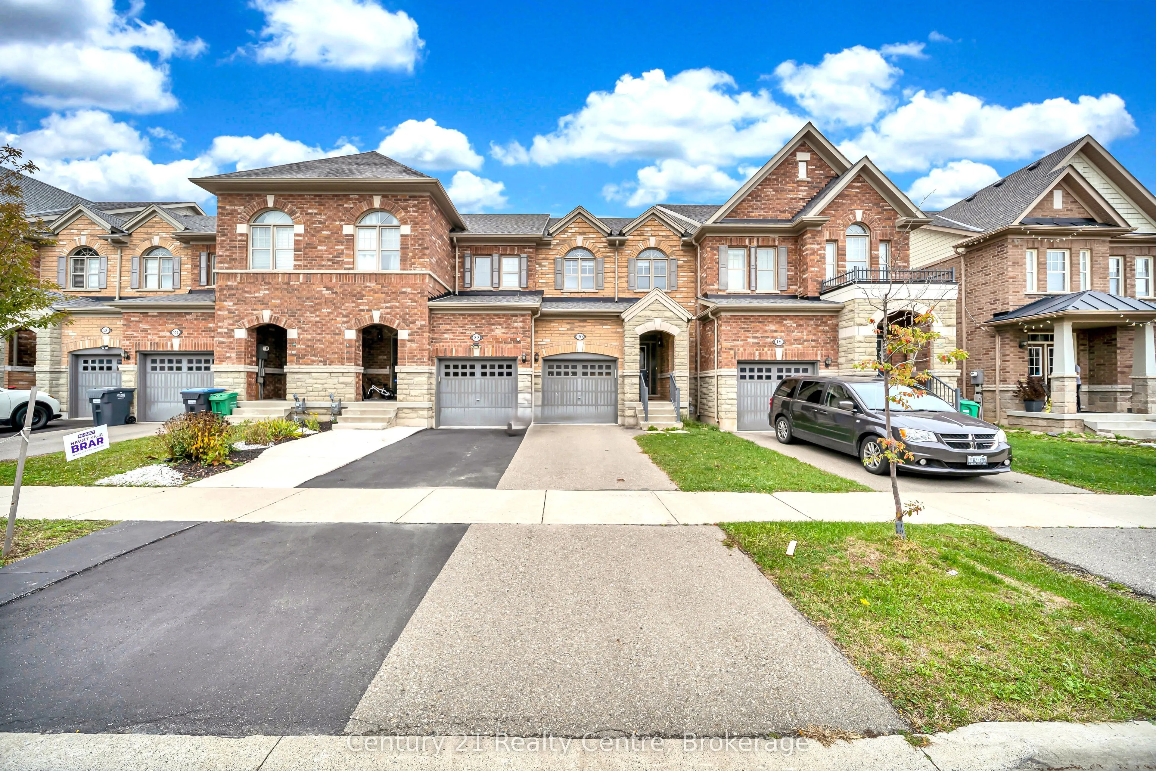 20 Hogan Manor Drive