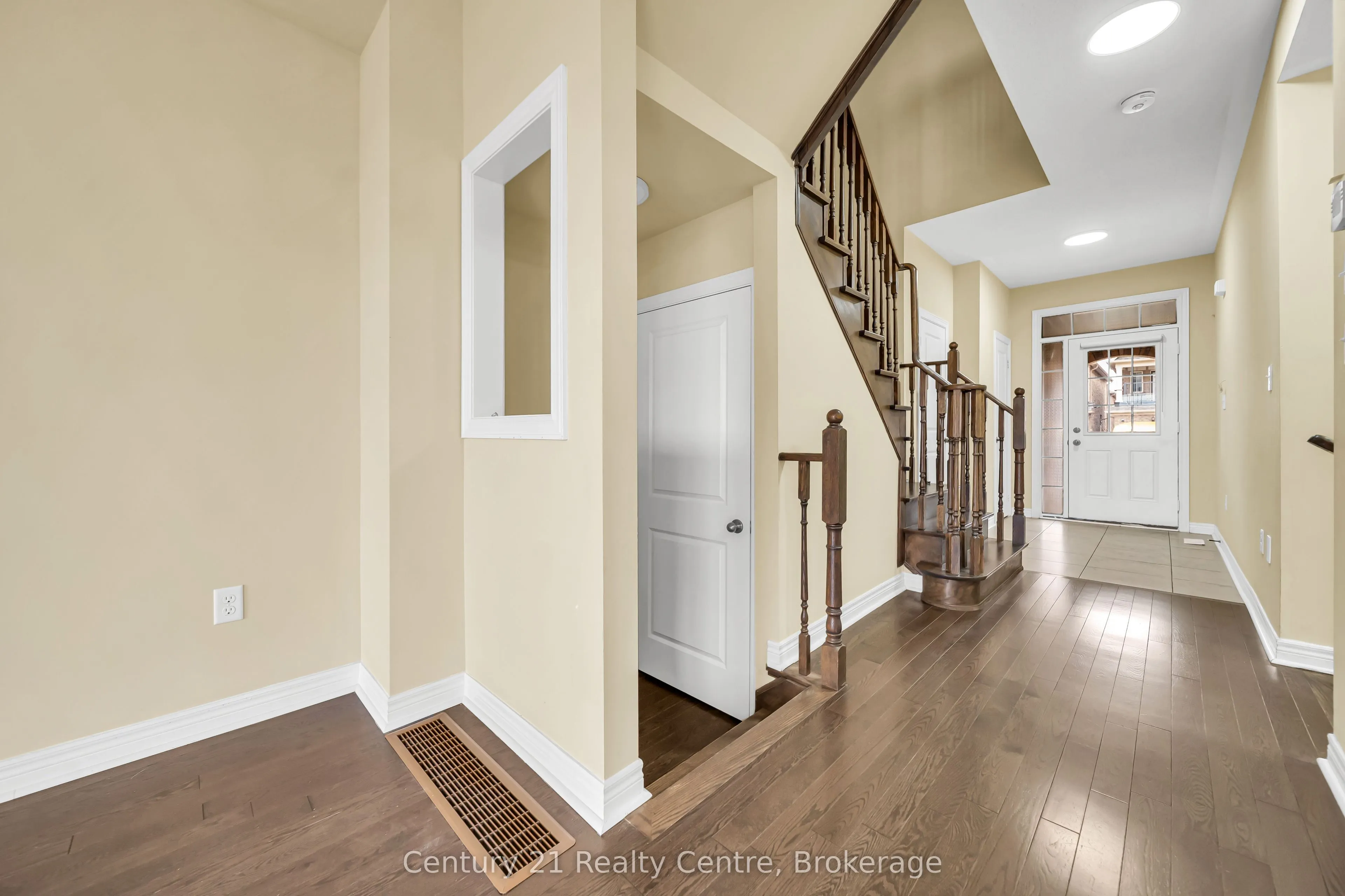 20 Hogan Manor Drive