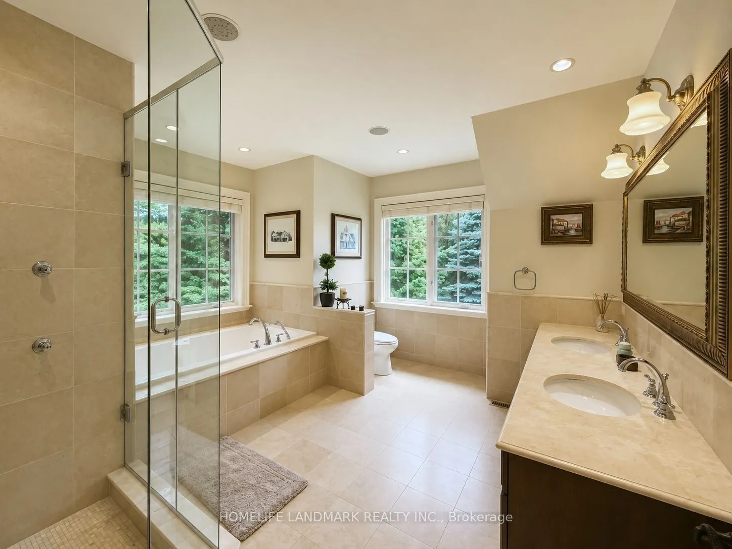 260 Pinetree Way