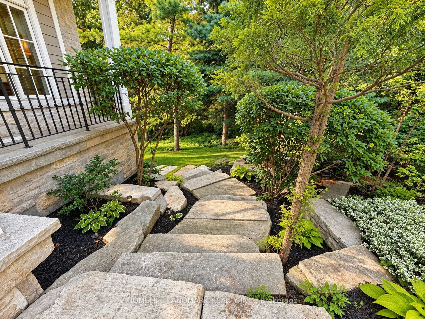 260 Pinetree Way