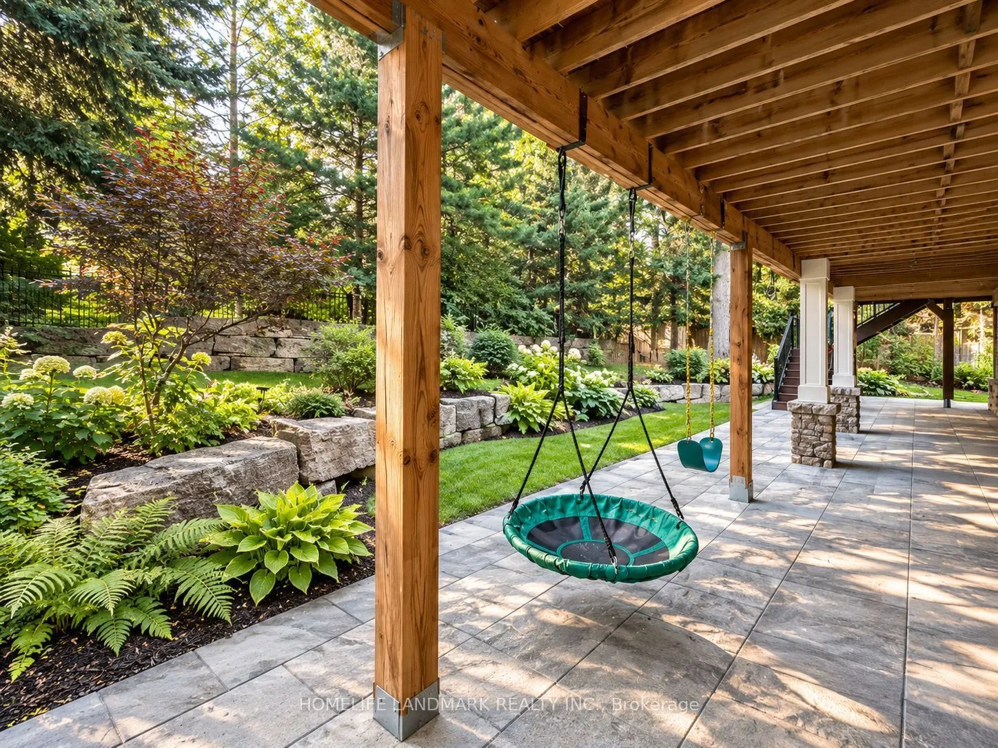 260 Pinetree Way