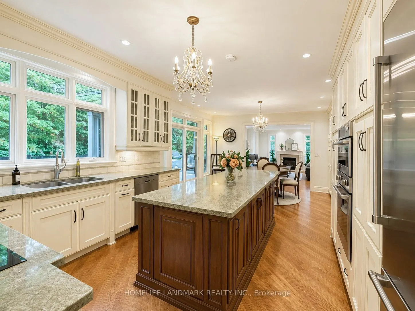 260 Pinetree Way