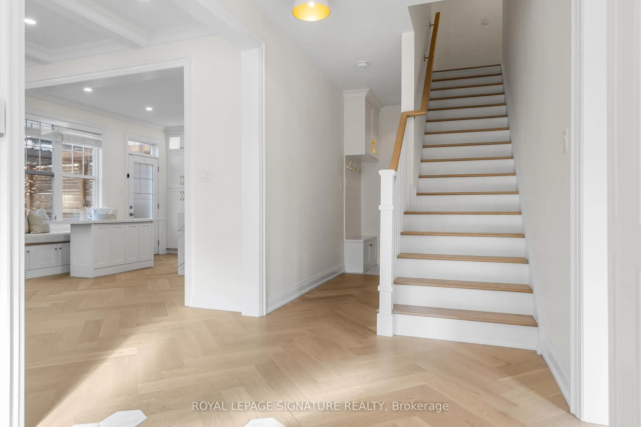 2 Poppythorn Road