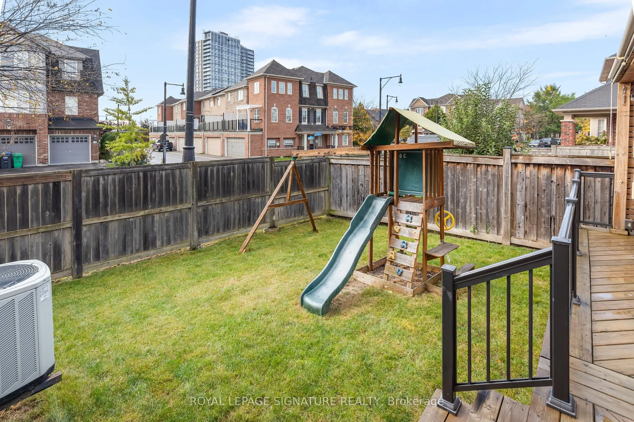 2 Poppythorn Road