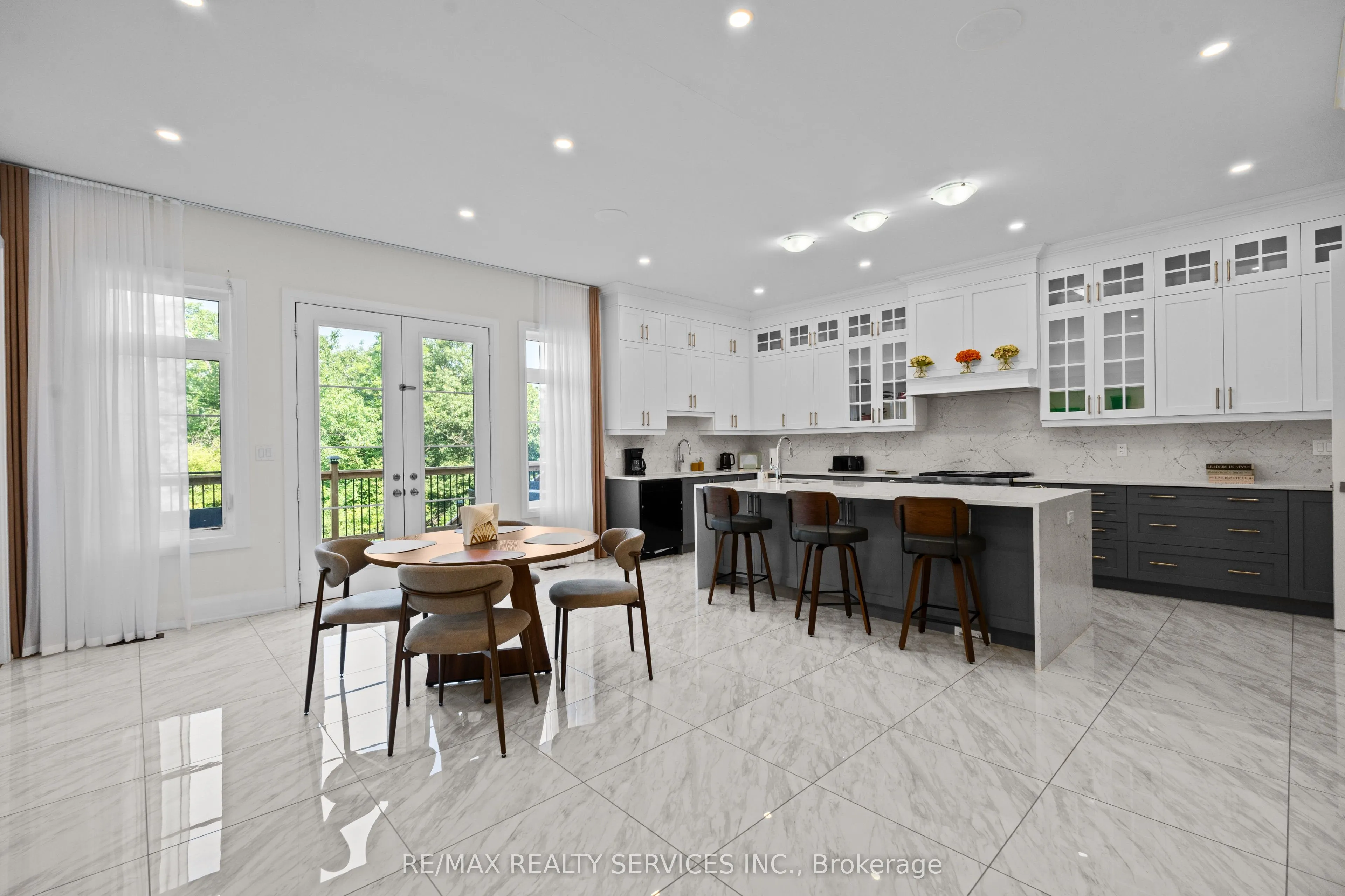 100 Dairymaid Road