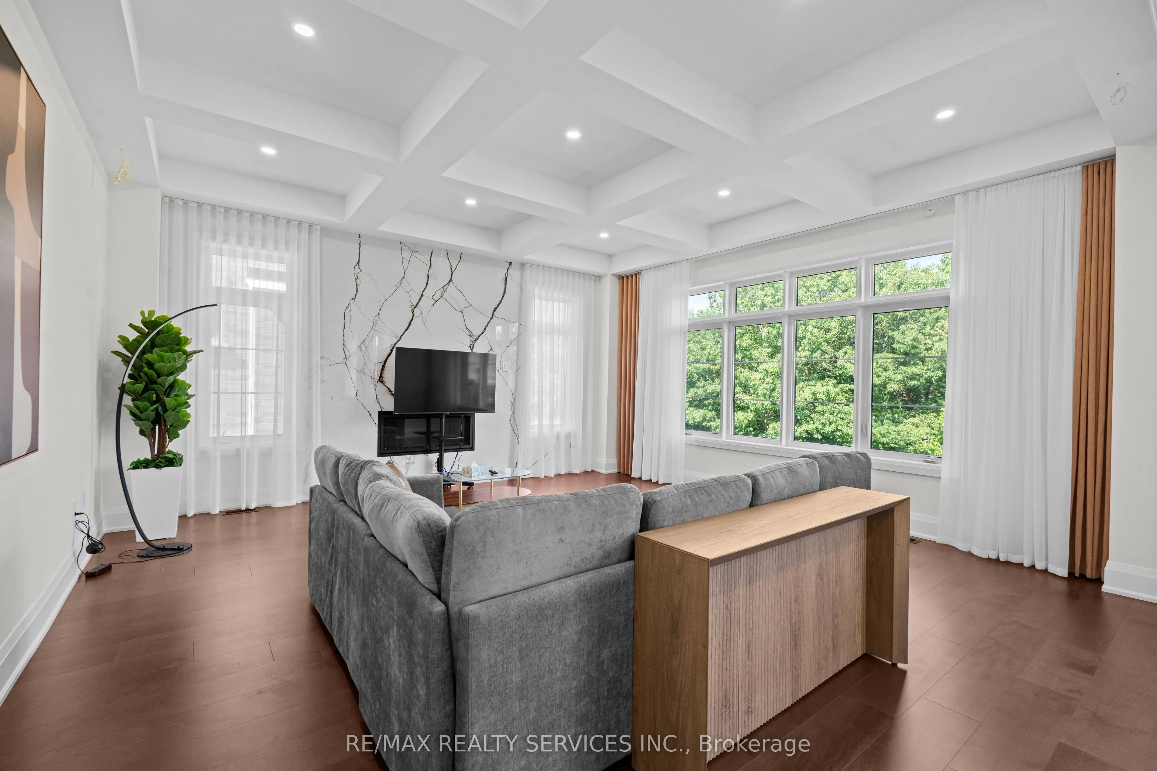 100 Dairymaid Road