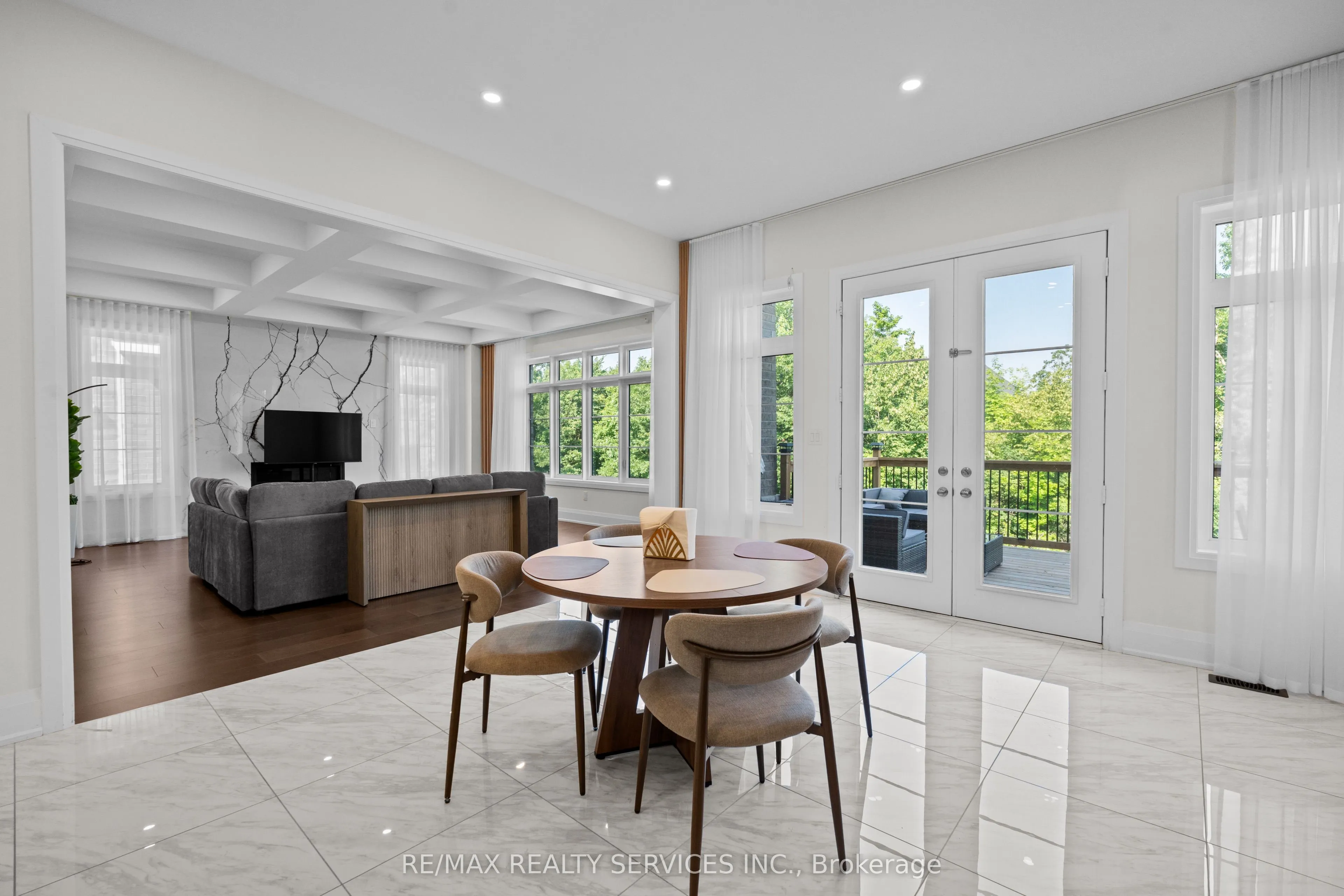 100 Dairymaid Road