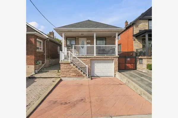 372 Blackthorn Avenue