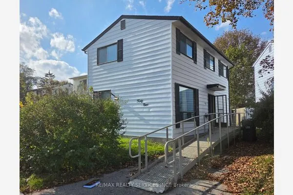 49 Huntingwood Crescent