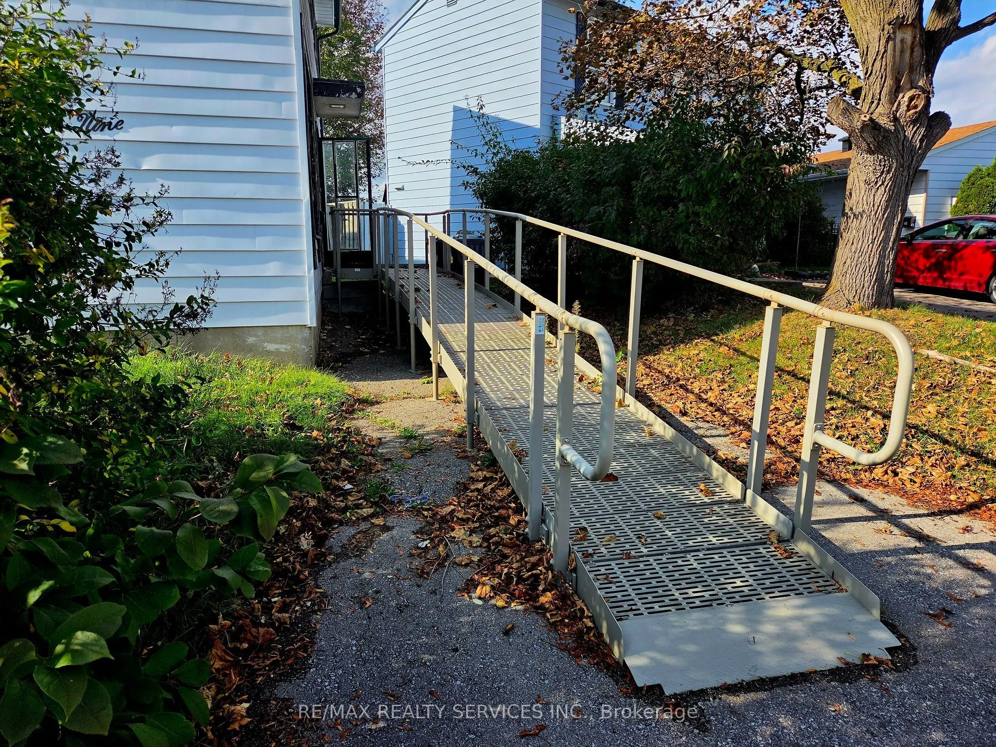 49 Huntingwood Crescent
