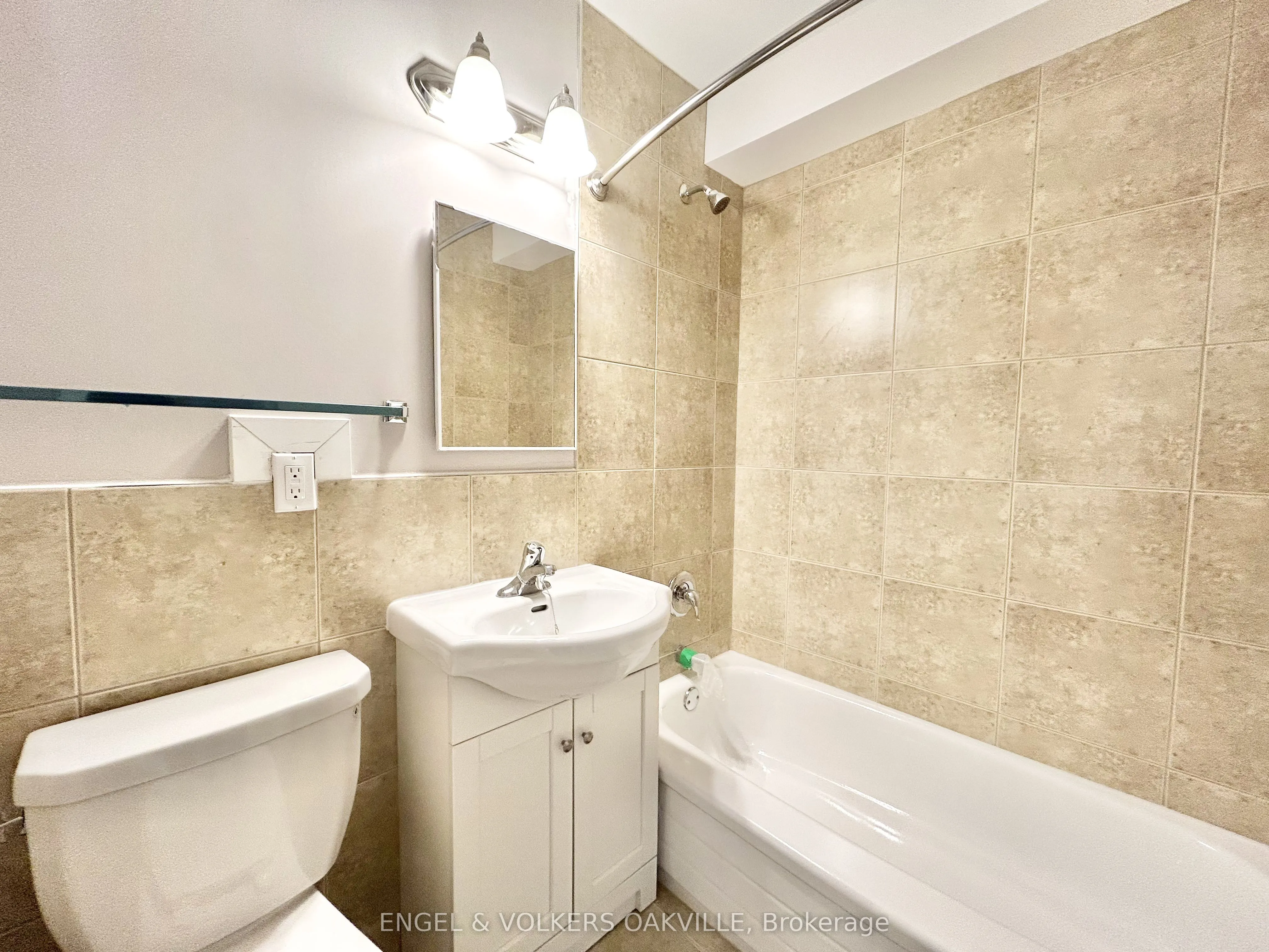 9 Thirty Third Street #106