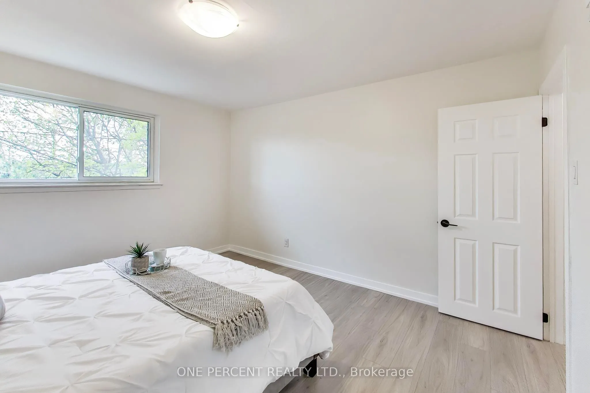 1270 Pallatine Drive