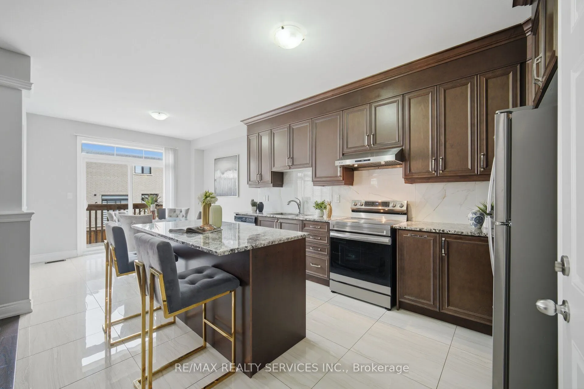 12 Enclave Trail