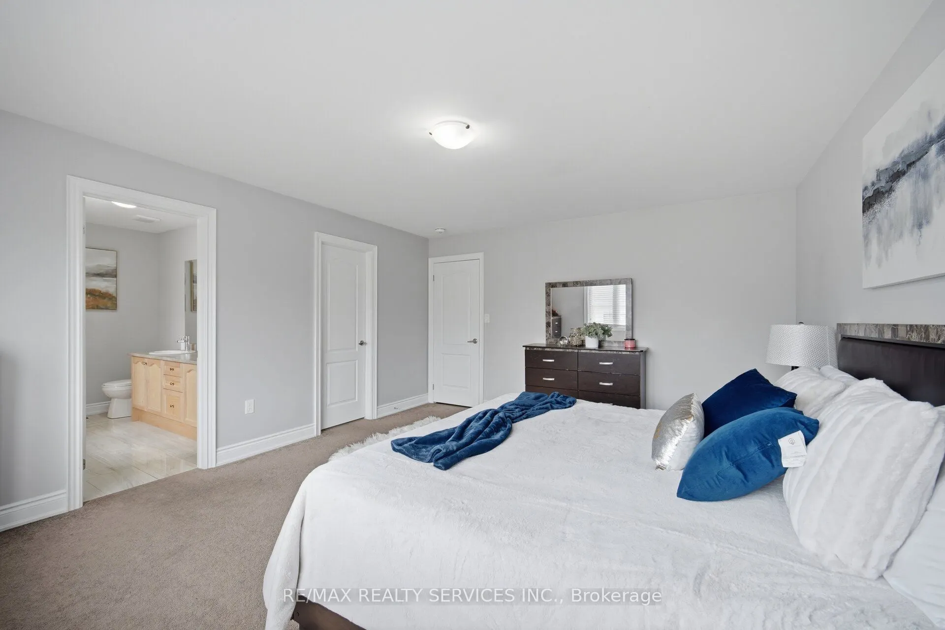 12 Enclave Trail