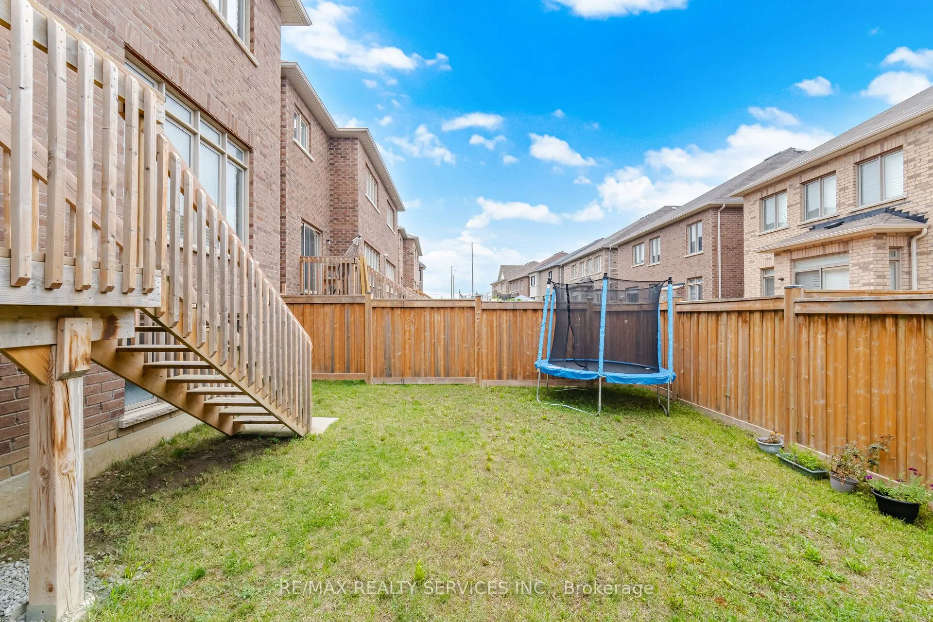 12 Enclave Trail